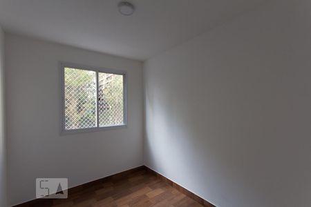 Quarto 2 de apartamento para alugar com 2 quartos, 42m² em Jardim Parque Morumbi, São Paulo