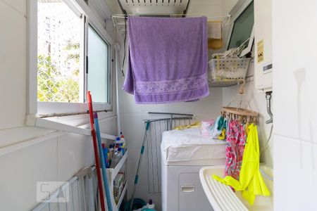 Apartamento à venda com 50m², 2 quartos e 1 vaga Apartamento à venda com 50m², 2 quartos e 1 vagaLavanderia