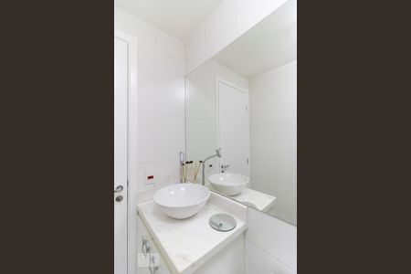 Apartamento à venda com 50m², 2 quartos e 1 vaga Apartamento à venda com 50m², 2 quartos e 1 vagaBanheiro