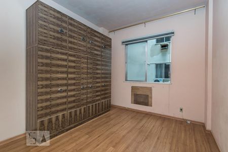 Quarto 2 de apartamento para alugar com 2 quartos, 90m² em Irajá, Rio de Janeiro