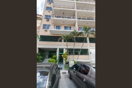 Apartamento para alugar com 90m², 2 quartos e 1 vaga Apartamento para alugar com 90m², 2 quartos e 1 vagaFachada do Prédio