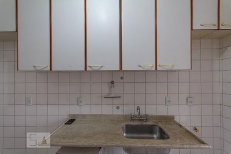 Apartamento à venda com 70m², 2 quartos e 2 vagasCozinha