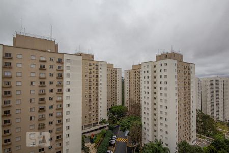 Apartamento à venda com 70m², 2 quartos e 2 vagasQuarto 1 _ Vista