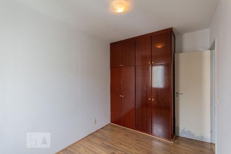 Apartamento à venda com 70m², 2 quartos e 2 vagasQuarto 2