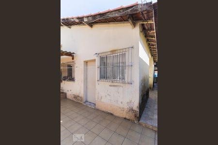 Casa à venda com 65m², 2 quartos e 1 vagaQuintal