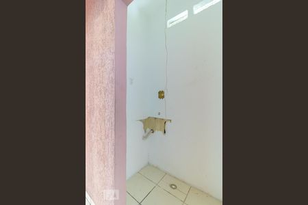 Casa à venda com 65m², 2 quartos e 1 vagaÁrea de Serviço