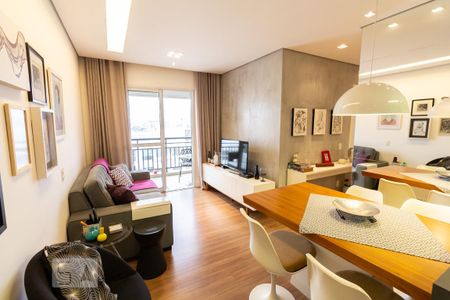 Sala de apartamento para alugar com 2 quartos, 58m² em Barra Funda, São Paulo