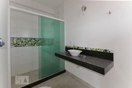 Apartamento à venda com 110m², 2 quartos e sem vagaBanheiro Suíte 1