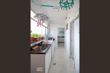 Apartamento para alugar com 110m², 3 quartos e 2 vagasÁrea de Serviço