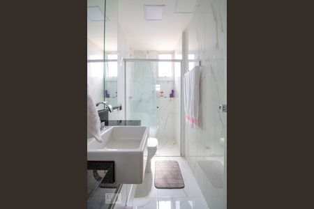 Apartamento para alugar com 110m², 3 quartos e 2 vagasBanheiro Social