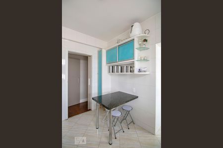 Apartamento para alugar com 110m², 3 quartos e 2 vagasCozinha