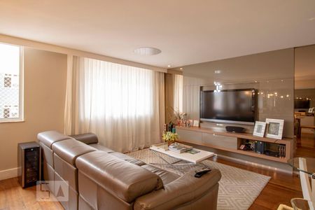 Sala de apartamento para alugar com 3 quartos, 110m² em Santo Antônio, Belo Horizonte