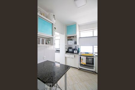 Apartamento para alugar com 110m², 3 quartos e 2 vagasCozinha