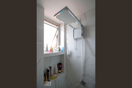 Suíte de apartamento para alugar com 3 quartos, 110m² em Santo Antônio, Belo Horizonte