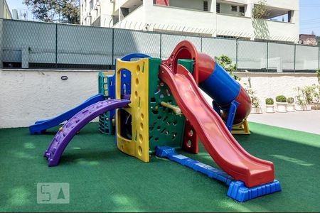 Apartamento à venda com 157m², 4 quartos e 3 vagasPlayground