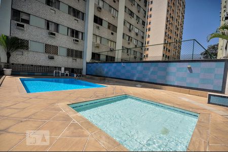 Apartamento à venda com 157m², 4 quartos e 3 vagasPiscina