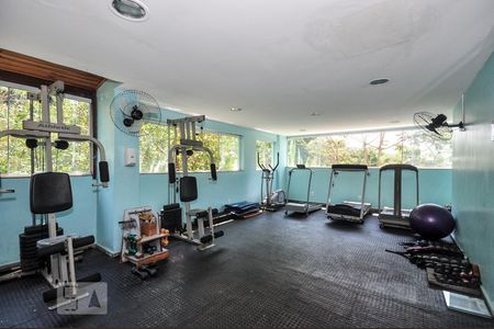 Apartamento à venda com 157m², 4 quartos e 3 vagasAcademia