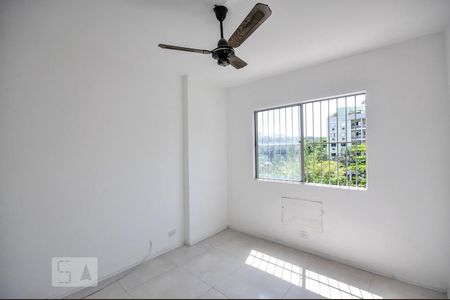 Quarto 1 de apartamento à venda com 4 quartos, 157m² em Taquara, Rio de Janeiro