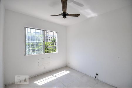 Quarto 1 de apartamento à venda com 4 quartos, 157m² em Taquara, Rio de Janeiro