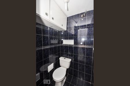 Apartamento à venda com 157m², 4 quartos e 3 vagasBanheiro de Serviço