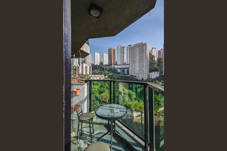 Varanda da Sala de apartamento para alugar com 2 quartos, 98m² em Jardim Ampliação, São Paulo