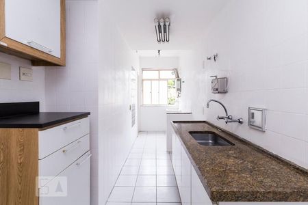 Apartamento à venda com 57m², 1 quarto e 1 vagaCozinha