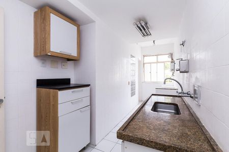 Apartamento à venda com 57m², 1 quarto e 1 vaga Apartamento à venda com 57m², 1 quarto e 1 vagaCozinha