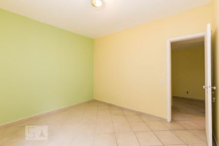 Apartamento à venda com 57m², 1 quarto e 1 vagaQuarto