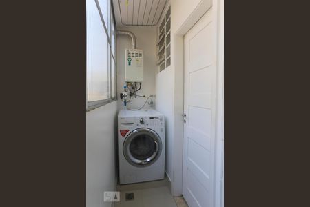 Apartamento à venda com 150m², 3 quartos e sem vaga Apartamento à venda com 150m², 3 quartos e sem vagaÁrea de Serviço