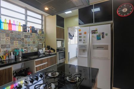 Apartamento à venda com 150m², 3 quartos e sem vaga Apartamento à venda com 150m², 3 quartos e sem vagaCozinha