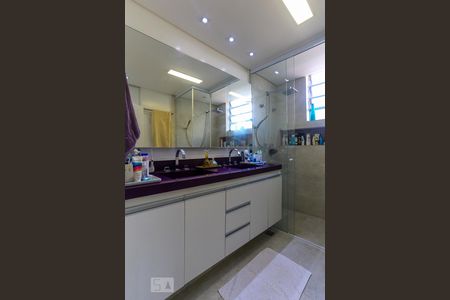 Apartamento à venda com 150m², 3 quartos e sem vaga Apartamento à venda com 150m², 3 quartos e sem vagaBanheiro