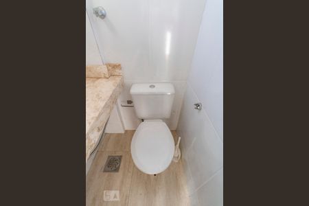 Apartamento à venda com 65m², 2 quartos e 2 vagasBanheiro da Suíte