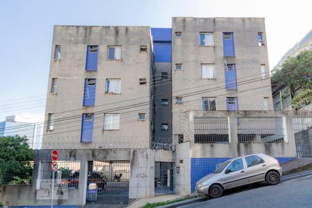 Apartamento à venda com 65m², 2 quartos e 2 vagasFachada