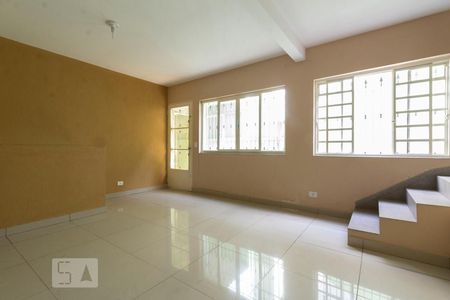 Sala de casa à venda com 3 quartos, 210m² em Vila Nova Pauliceia, São Paulo