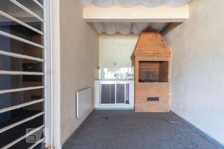 Casa à venda com 210m², 3 quartos e 2 vagas Casa à venda com 210m², 3 quartos e 2 vagasÁrea de Churrasco