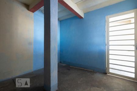 Casa à venda com 210m², 3 quartos e 2 vagas Casa à venda com 210m², 3 quartos e 2 vagasQuarto de Serviço