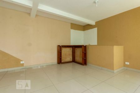 Sala de casa à venda com 3 quartos, 210m² em Vila Nova Pauliceia, São Paulo