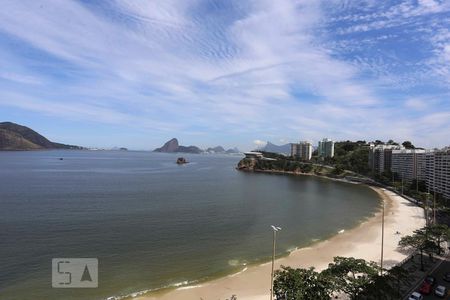 vista de apartamento para alugar com 3 quartos, 200m² em Icaraí, Niterói