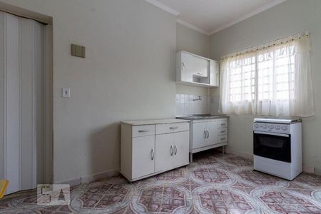 Cozinha de apartamento para alugar com 1 quarto, 38m² em Vila Buenos Aires, São Paulo
