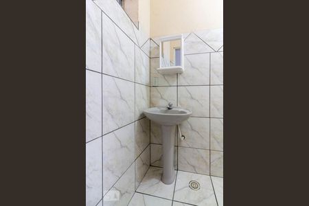 Banheiro de apartamento para alugar com 1 quarto, 38m² em Vila Buenos Aires, São Paulo