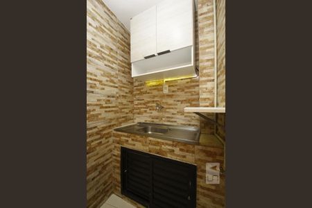 Cozinha de kitnet/studio para alugar com 1 quarto, 27m² em Centro, Rio de Janeiro