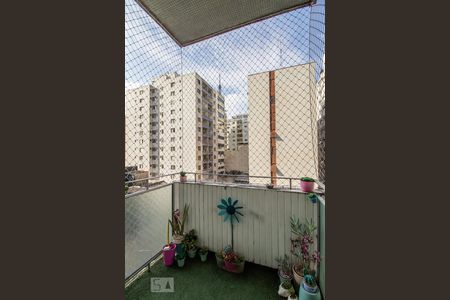 Quarto casal varanda de apartamento para alugar com 2 quartos, 65m² em Jardim Paulista, São Paulo