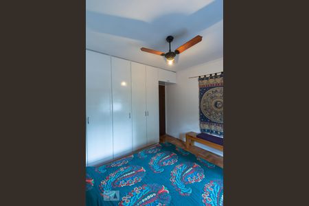 Casa à venda com 135m², 2 quartos e 2 vagas Casa à venda com 135m², 2 quartos e 2 vagasQuarto 2