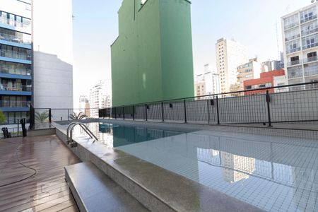 Studio para alugar com 50m², 1 quarto e 1 vagaPiscina