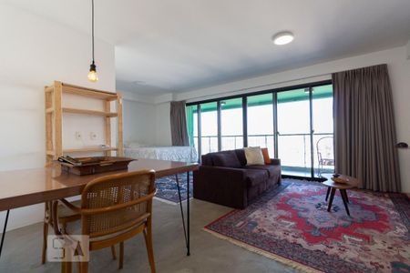 Sala de kitnet/studio para alugar com 1 quarto, 50m² em Bela Vista, São Paulo