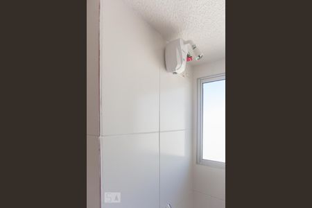 Banheiro de apartamento à venda com 2 quartos, 44m² em Jardim Antonio Von Zuben, Campinas