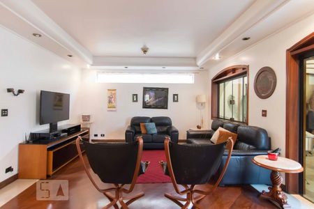 Casa à venda com 500m², 5 quartos e 6 vagasSala