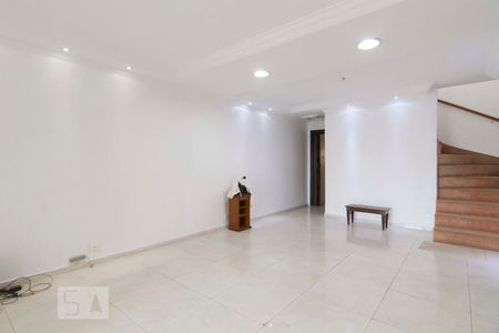 Sala de casa à venda com 5 quartos, 255m² em Água Fria, São Paulo