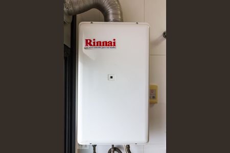 Apartamento à venda com 90m², 3 quartos e 2 vagas Apartamento à venda com 90m², 3 quartos e 2 vagasArea de Serviço - Aquecedor