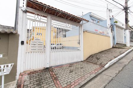 Casa de condomínio à venda com 65m², 2 quartos e 1 vagaFachada
